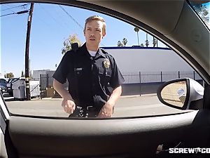 CAUGHT! black nymph gets busted gargling off a cop